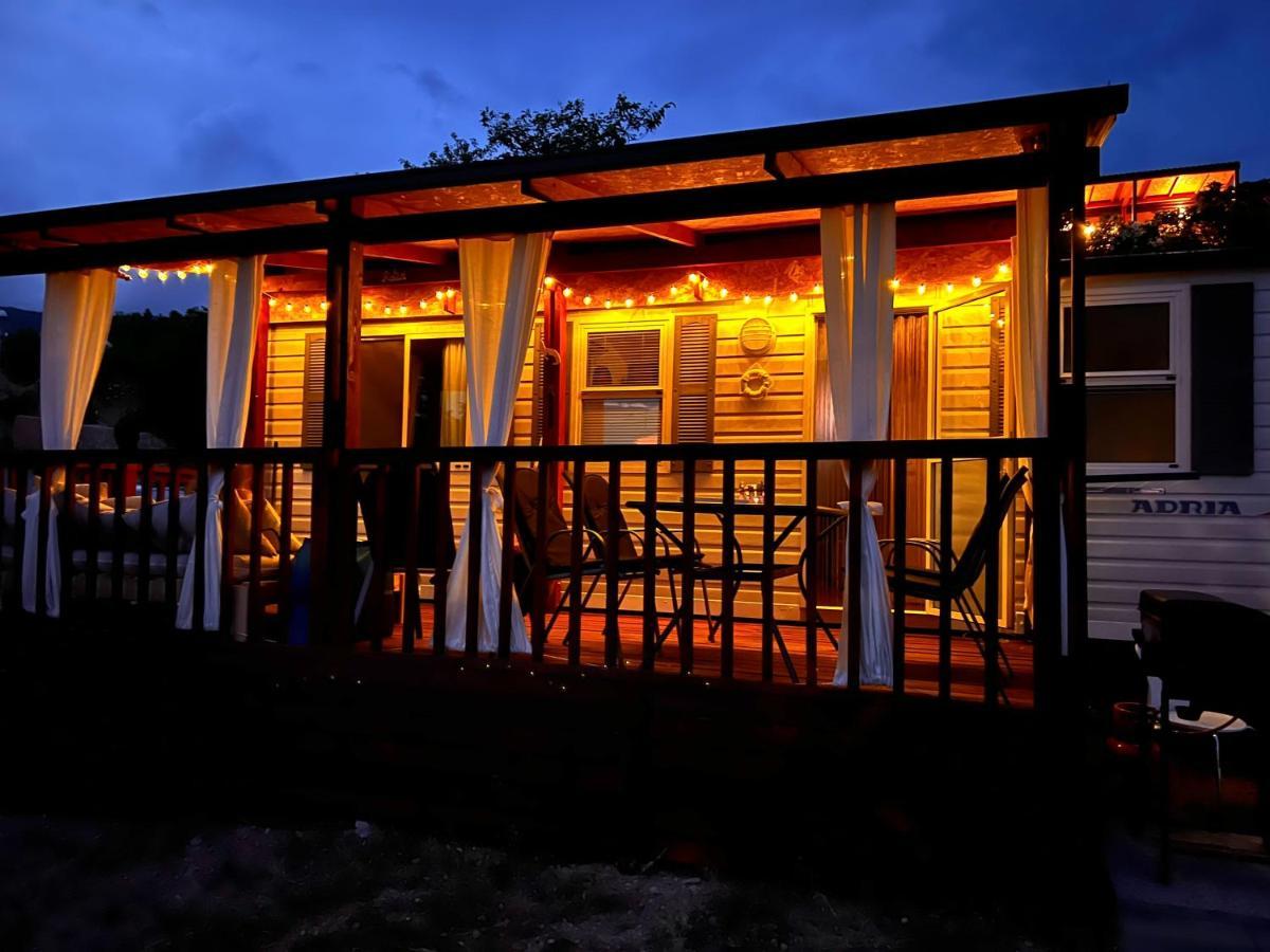 Mobile Home Nebo Luxus Klenovica Extérieur photo